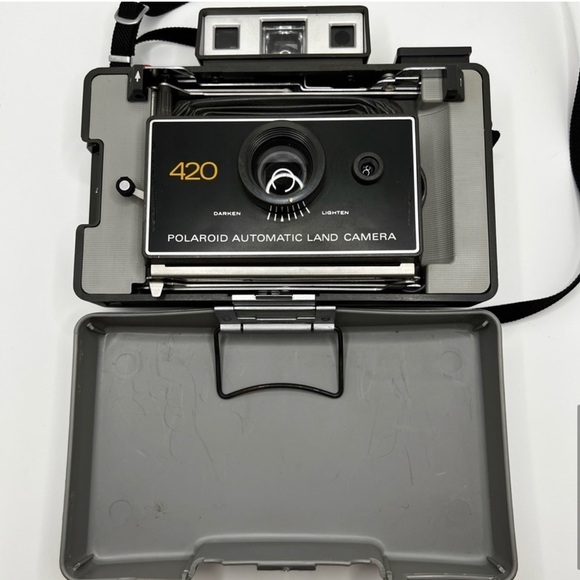 Polaroid Model 420 Vintage Instant Film Camera Packfilm - Picture 14 of 15